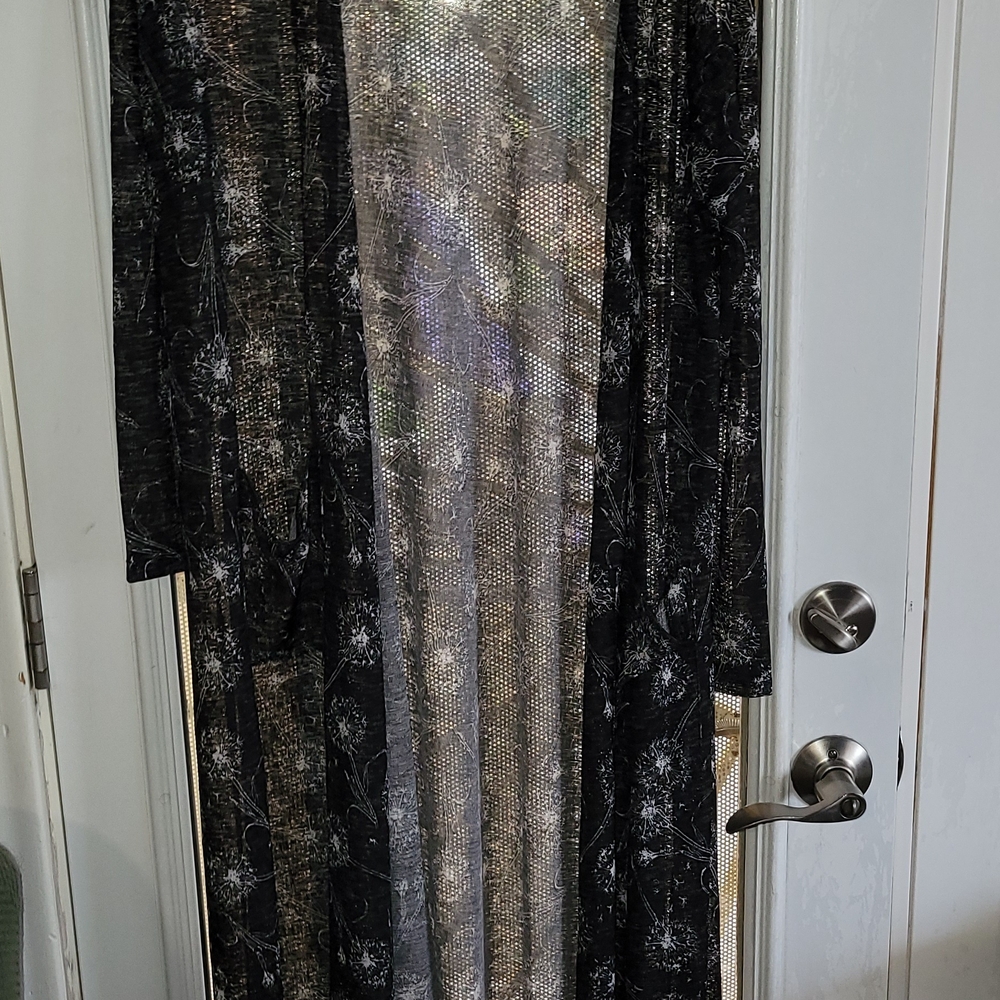 LuLaRoe Black and White Sheer Duster. L